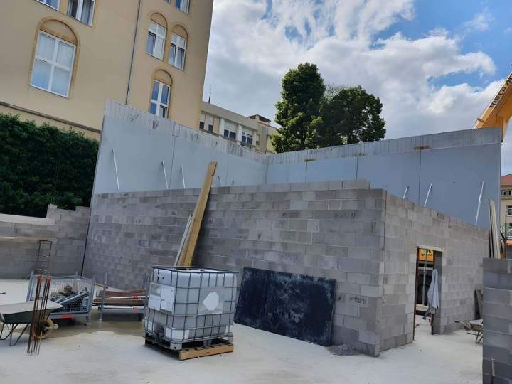 Construction de murs en parpaings et en béton préfabriqué, Rosbruck