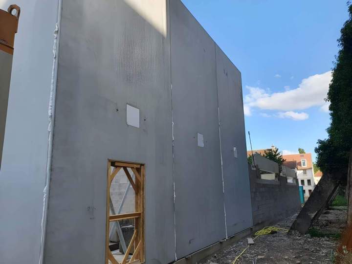 Installation de murs en béton préfabriqué, Rosbruck
