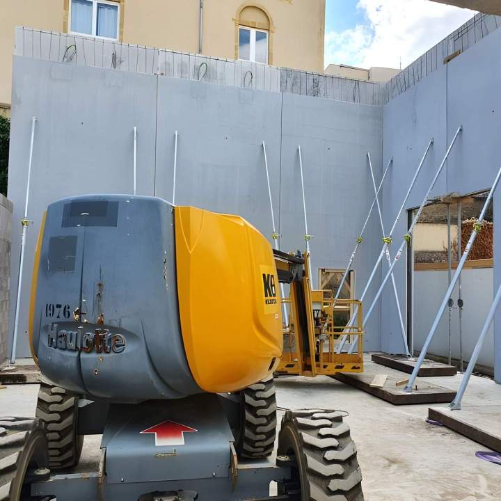 Édification de murs en béton armé, Rosbruck